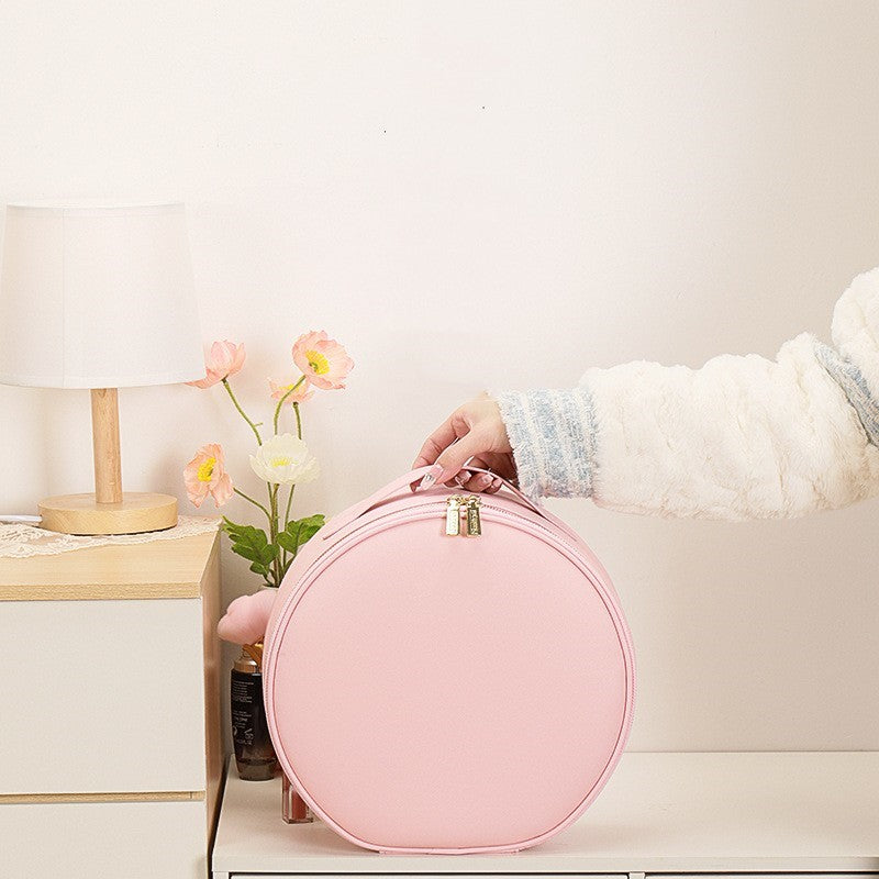 LUXE™ Round Nice LED Makeup Bag
